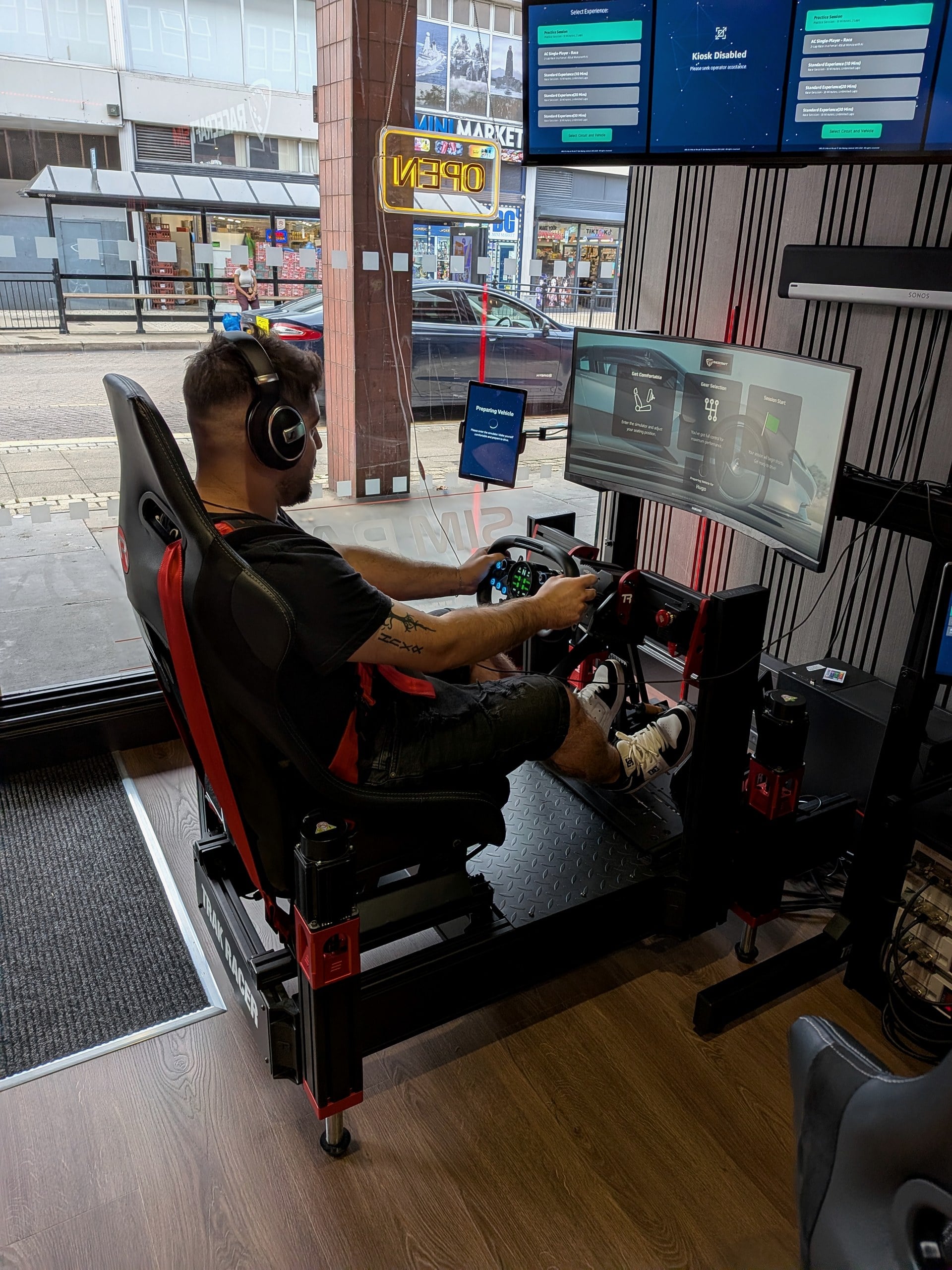 Seat, wheel and pedals set to you